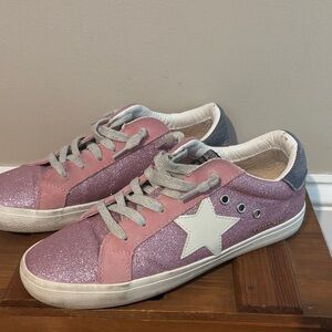 Vintage Havana Pink Glitter Sneakers with Star Detail size 9